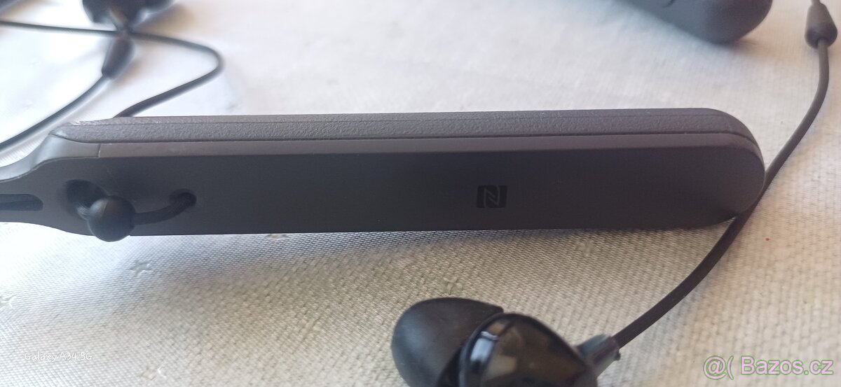 Sony WI‑C400 bezdrátová sluchátka (Bluetooth) - 4