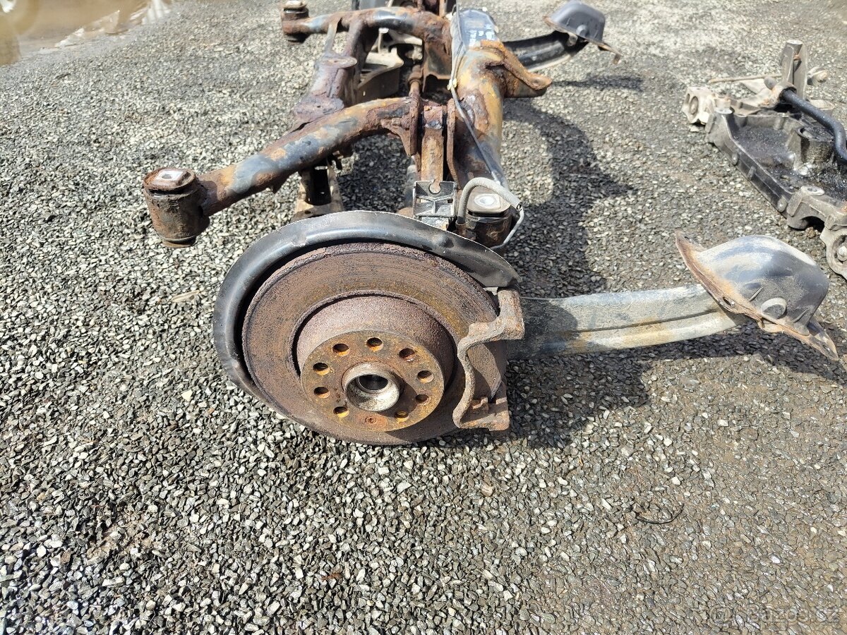 Nápravnice, náprava 4x4 - Passat B6 - 4