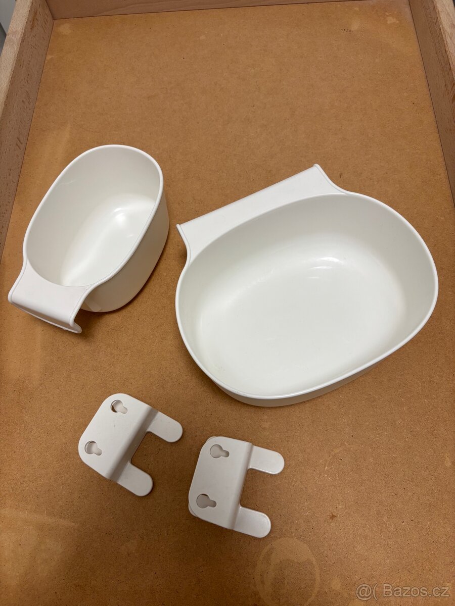 Přebalovací pult - 4