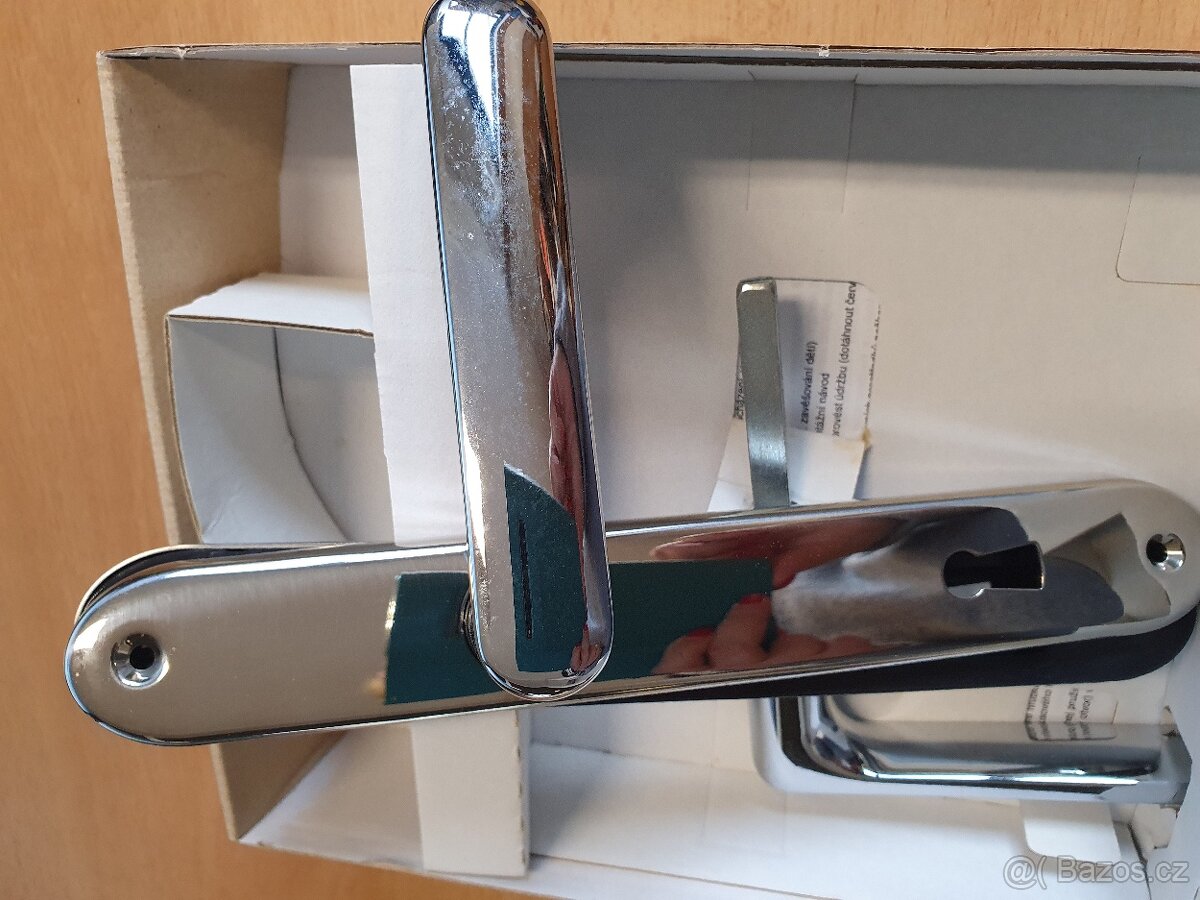 Dveřní kování SIESTA Rostex chrom stříbrné klíč - 4