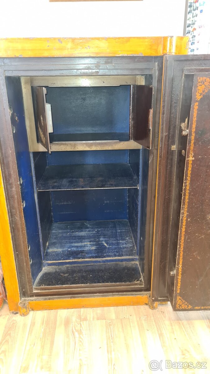 Historický trezor - 4