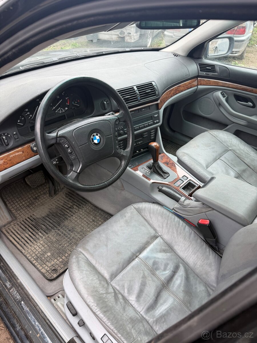 Bmw e39 - 4