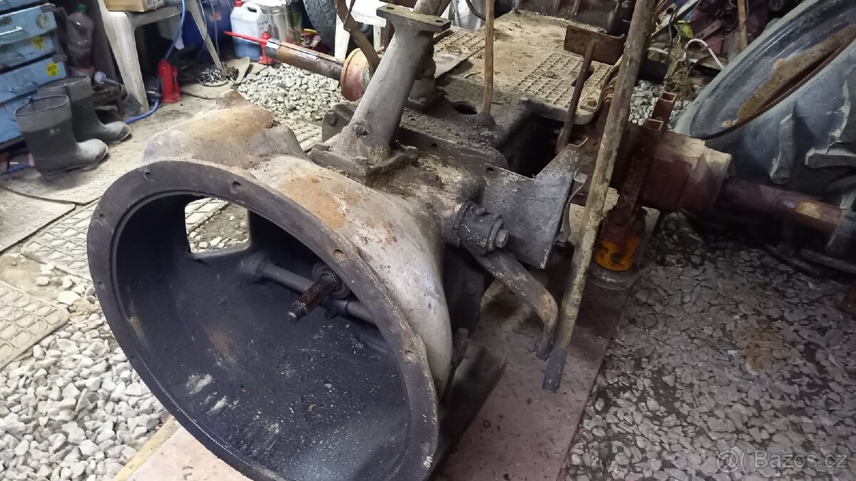 Zetor 25A-převodovka - 4