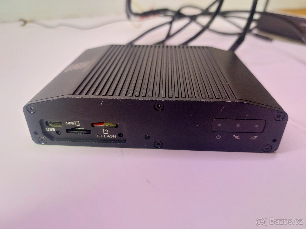 Dohled nad vozidlem PROFIO X5 - Dual FULL HD kamera s GPS - 4