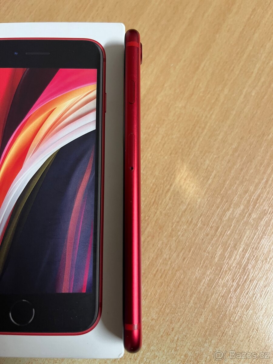 Apple iPhone SE 2020 Product Red - 4