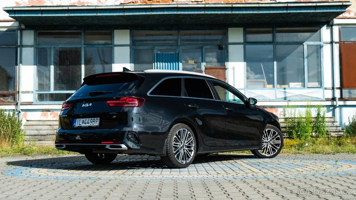 Kia Ceed SW 1.5 T-GDi GT-Line - 4