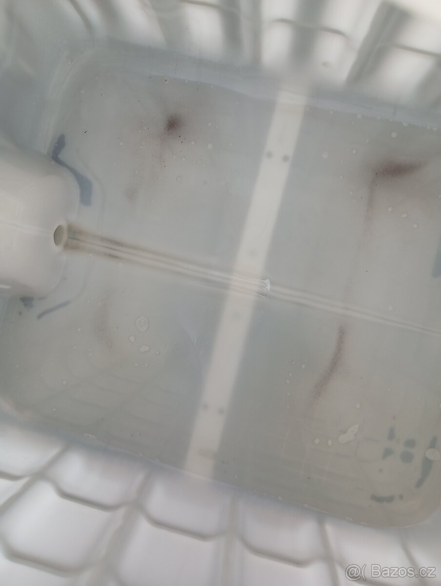 Nádrž na vodu 1000 litrů IBC - 4