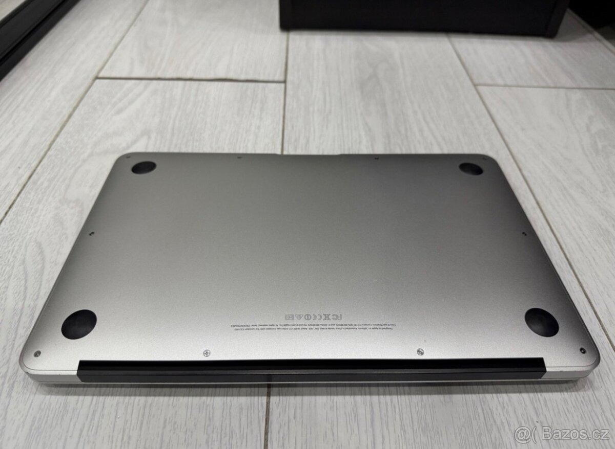 Prodám Apple MacBook Air 13” (2014) - 4