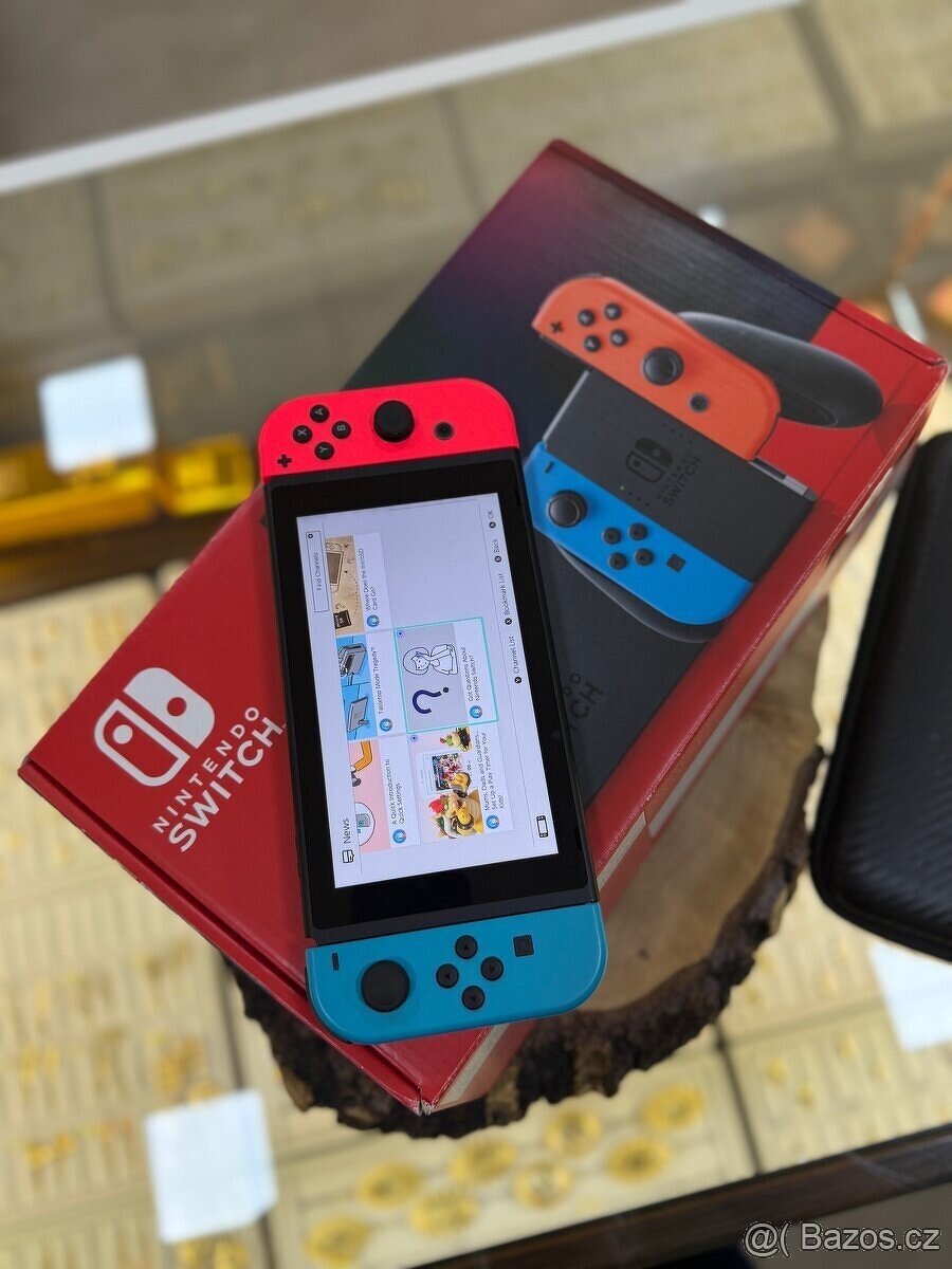 NINTENDO SWITCH - 4