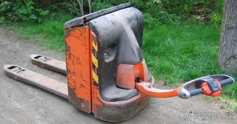 Linde T-18 elektrický bateriový paletový vozík - 4