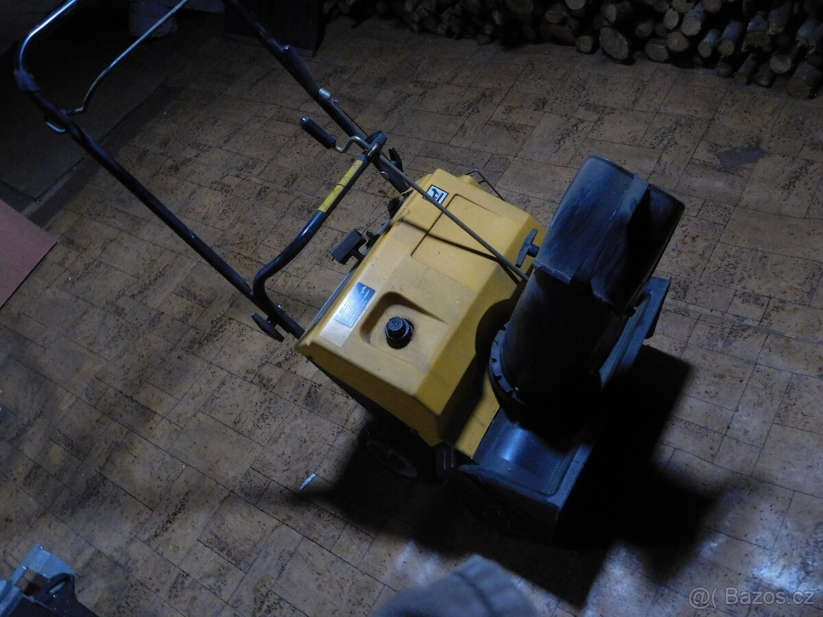 Sněžná fréza STIGA - 4