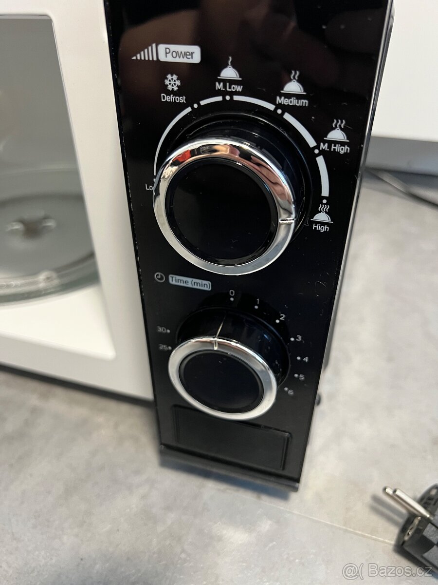 Milrovlná trouba SENCOR - 4