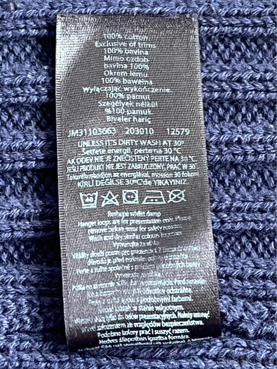 Tmavě modrý svetr na zip - 4