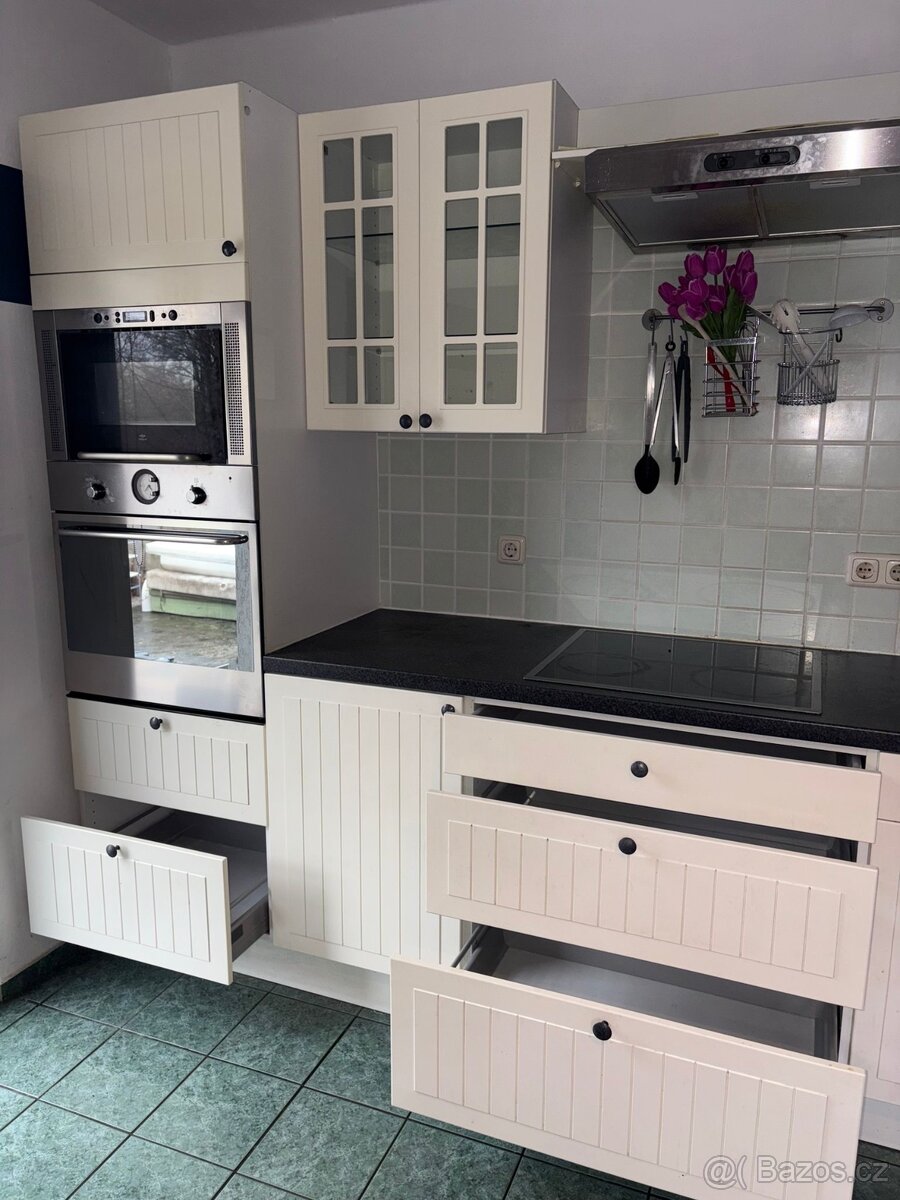 Kuchyňská linka bílá IKEA - 4