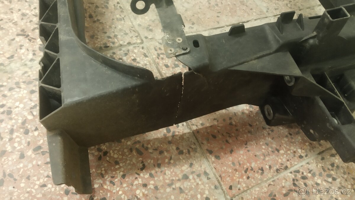 Prodám díly předku Smart Forfour 2004 - 2006 - 4