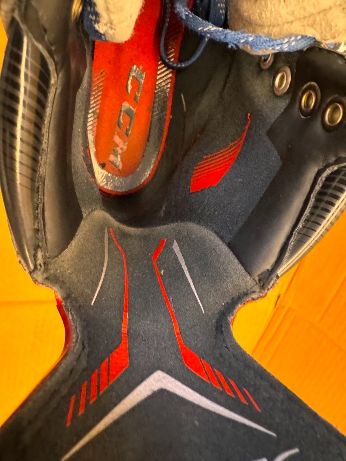 BRUSLE CCM JETSPEED FT1, vel. 37,5/4 D - 4