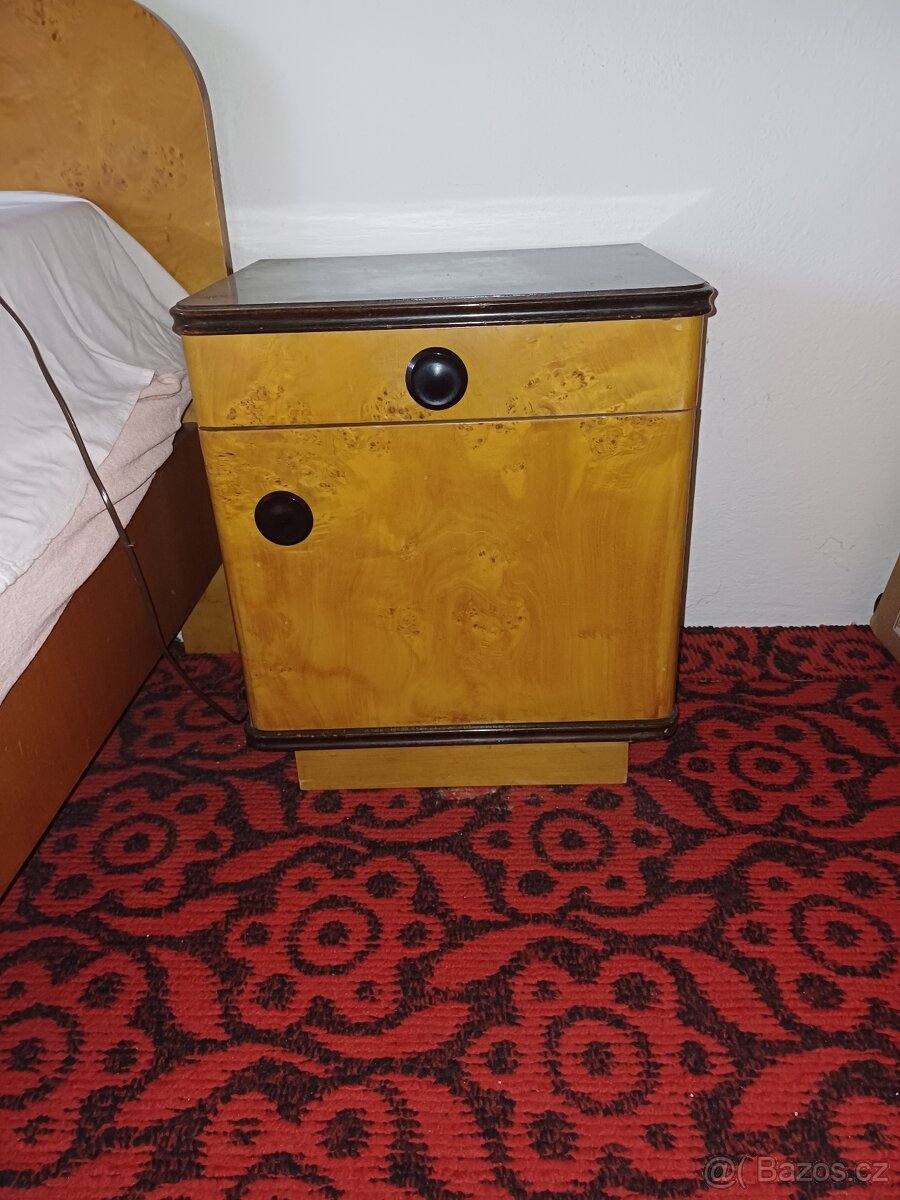 Starožitný nábytek - ložnice - 4