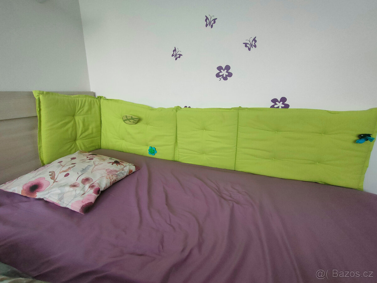 mantinel k posteli - 4