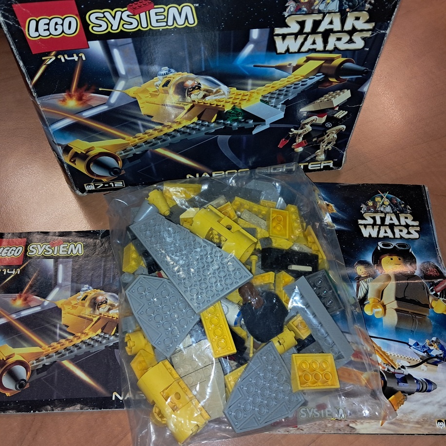 LEGO 7141 Star Wars Naboo Fighter - 4