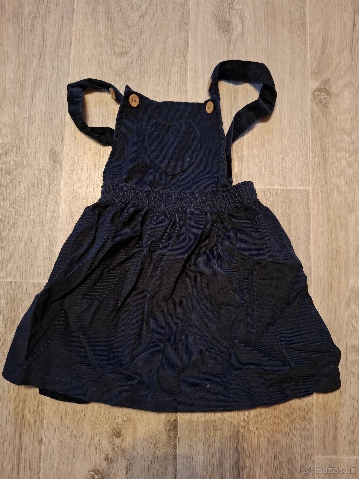 Dívčí oblečení cca 3 roky - 4