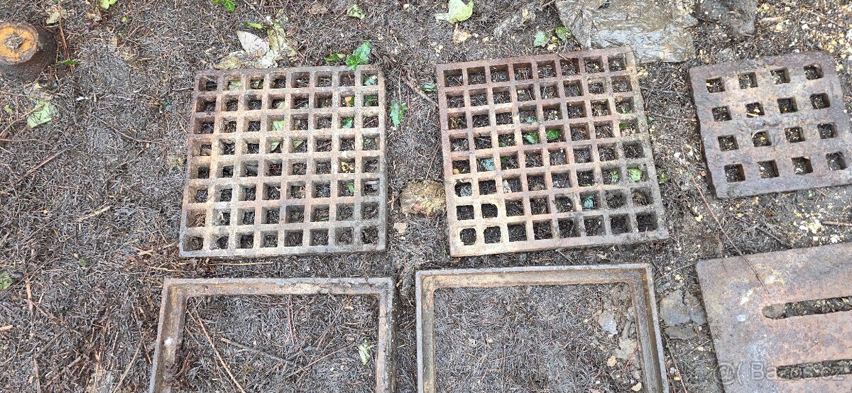 Litinové poklopy na kanál + rámečky + kryty - 4