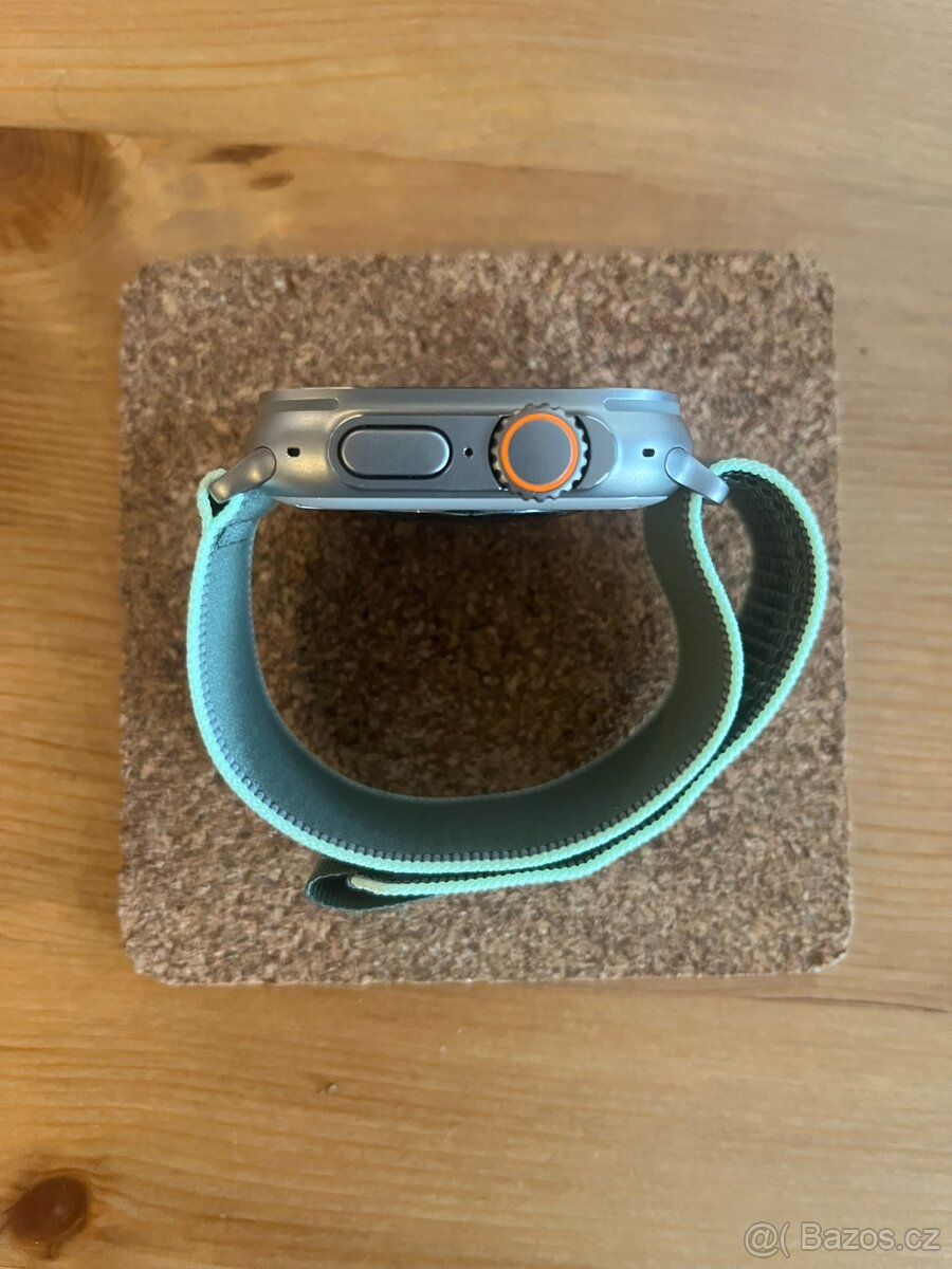 Apple Watch Ultra 3 GPS + Cellular 49 mm přírodní titan - 4