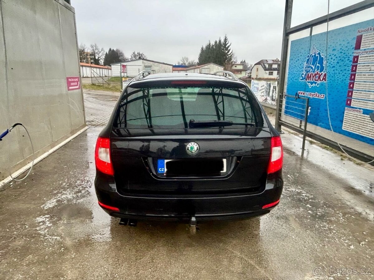 Škoda Superb - 4