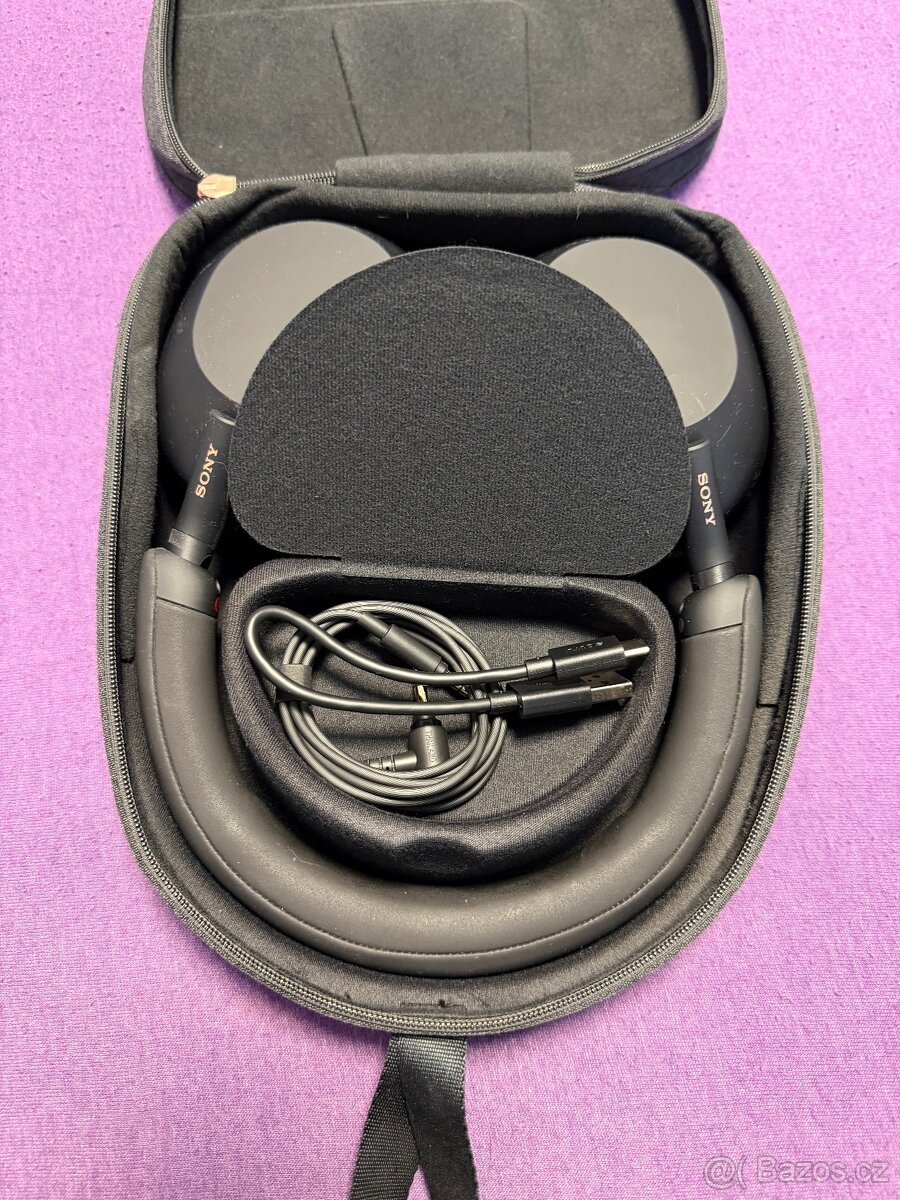 Sluchátka Sony WH-1000XM5 - 4