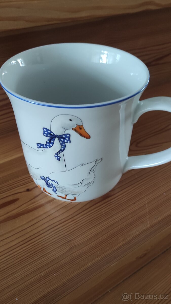 Velký hrnek vzor husy - 4