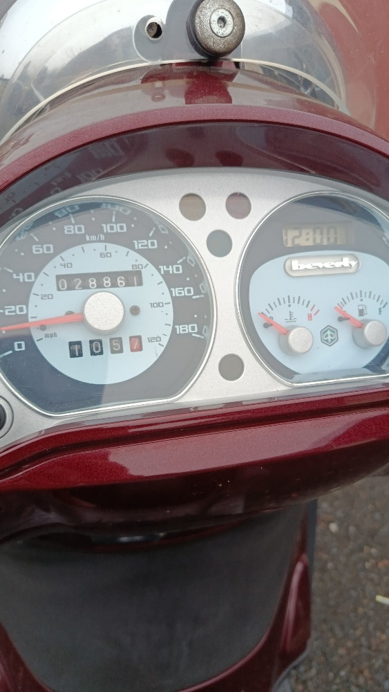 Piaggio 500 Beverly - 4