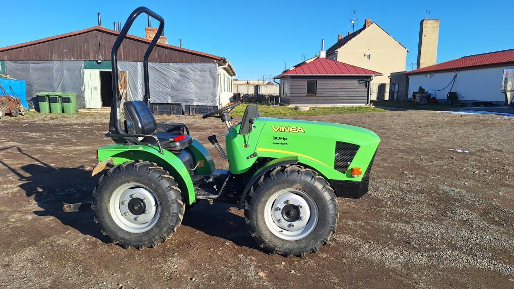 malotraktor WINEA 30 HP s TP a SPZ - 4