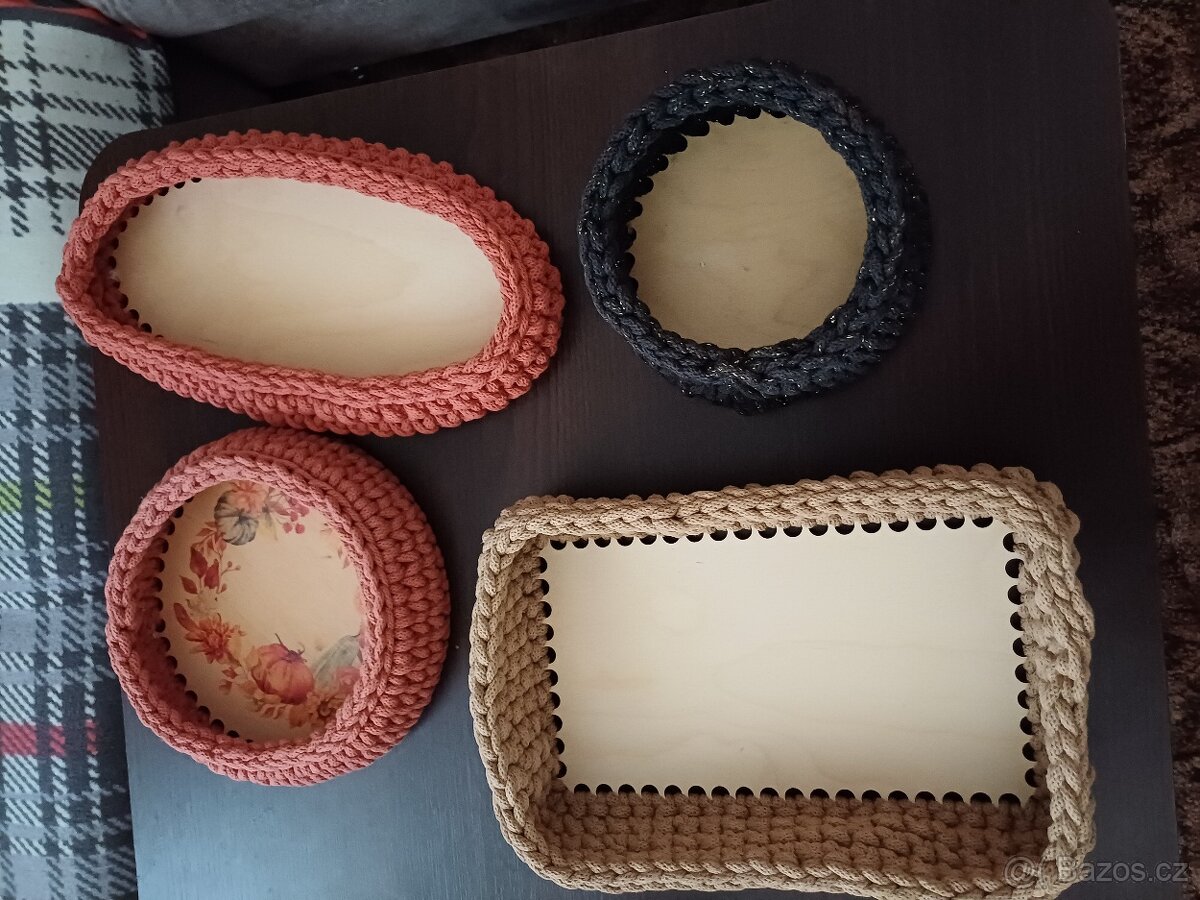 Háčkované košíky - 4