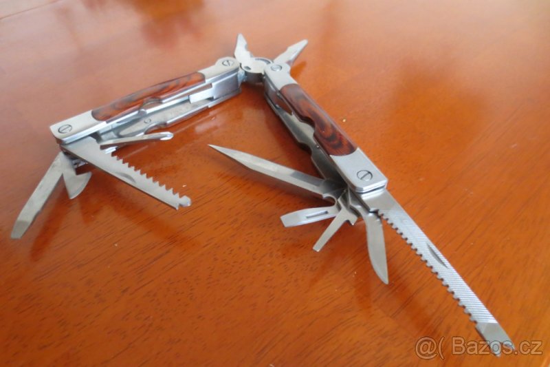 Prodám nůž s kombinací výbavy - 4
