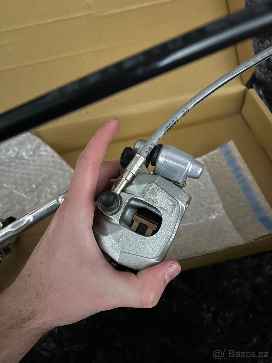 Ktm/ hsq predna brzda brembo SX - 4