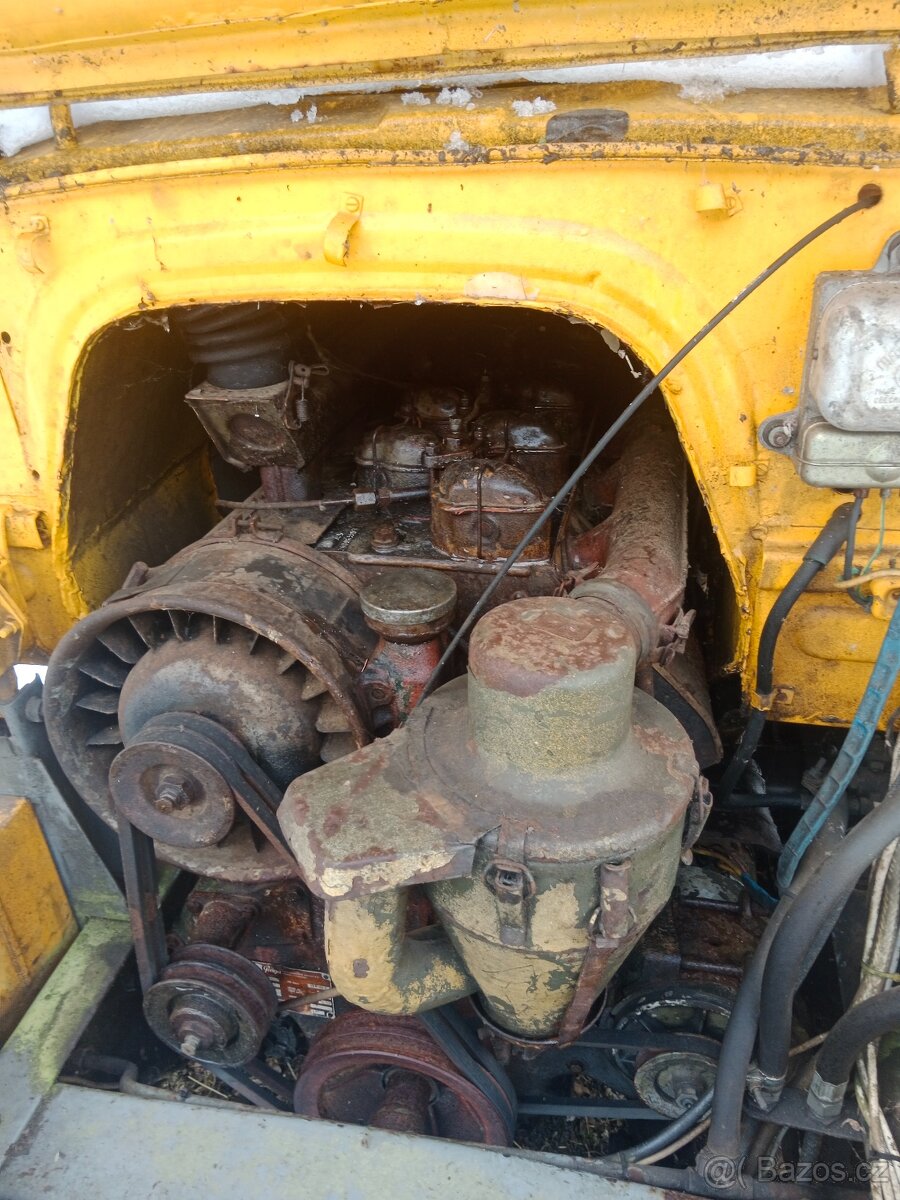 Prodám Praga V3S s HR - 4