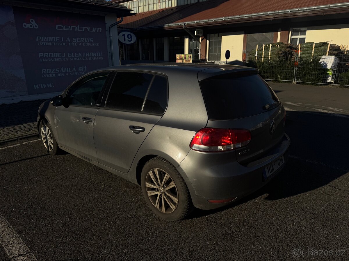Volkswagen Golf 6 1.6TDI 77kw - 4
