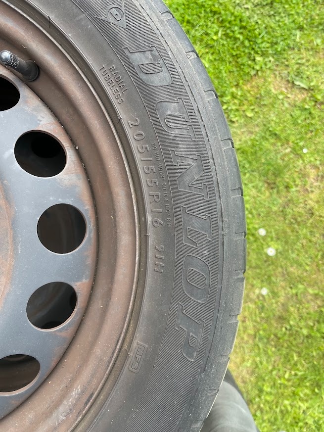 Letni pneu Dunlop 205/55/16 + disky - 4