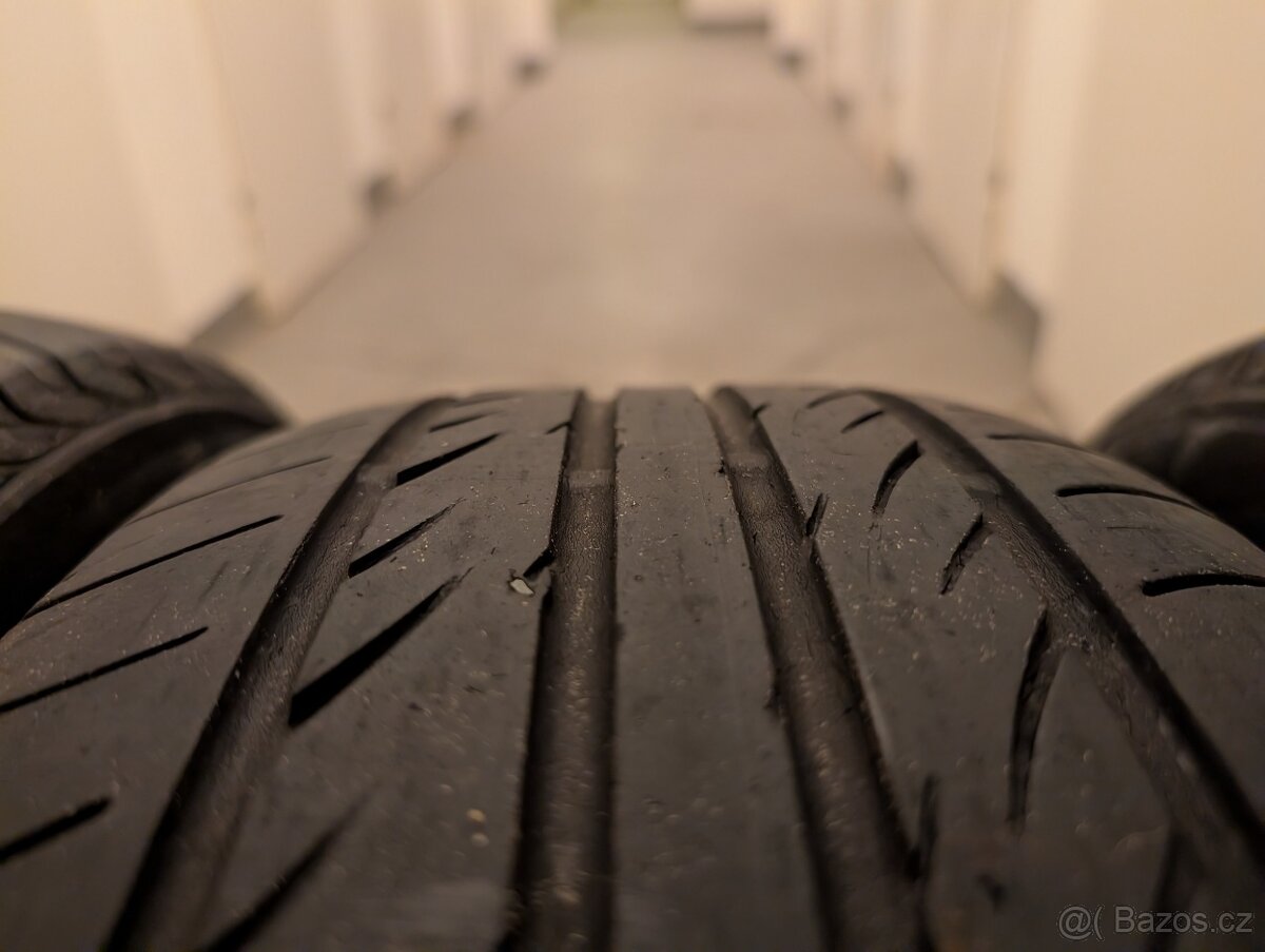 Pneumatiky - 195/65/R15 - 4
