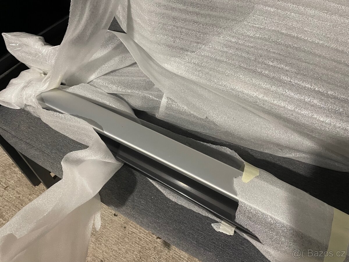 Křídlo hardtopu Ford Ranger 2024 - 4