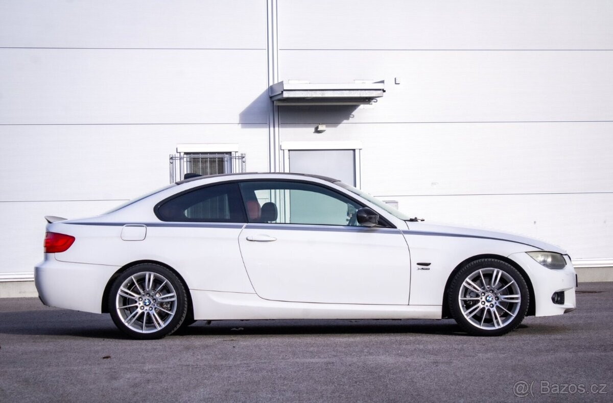 BMW E92 330d xDrive 180kw AT/6 2010 - 4