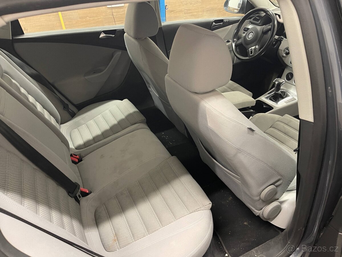 Sedačky passat b6 - 4