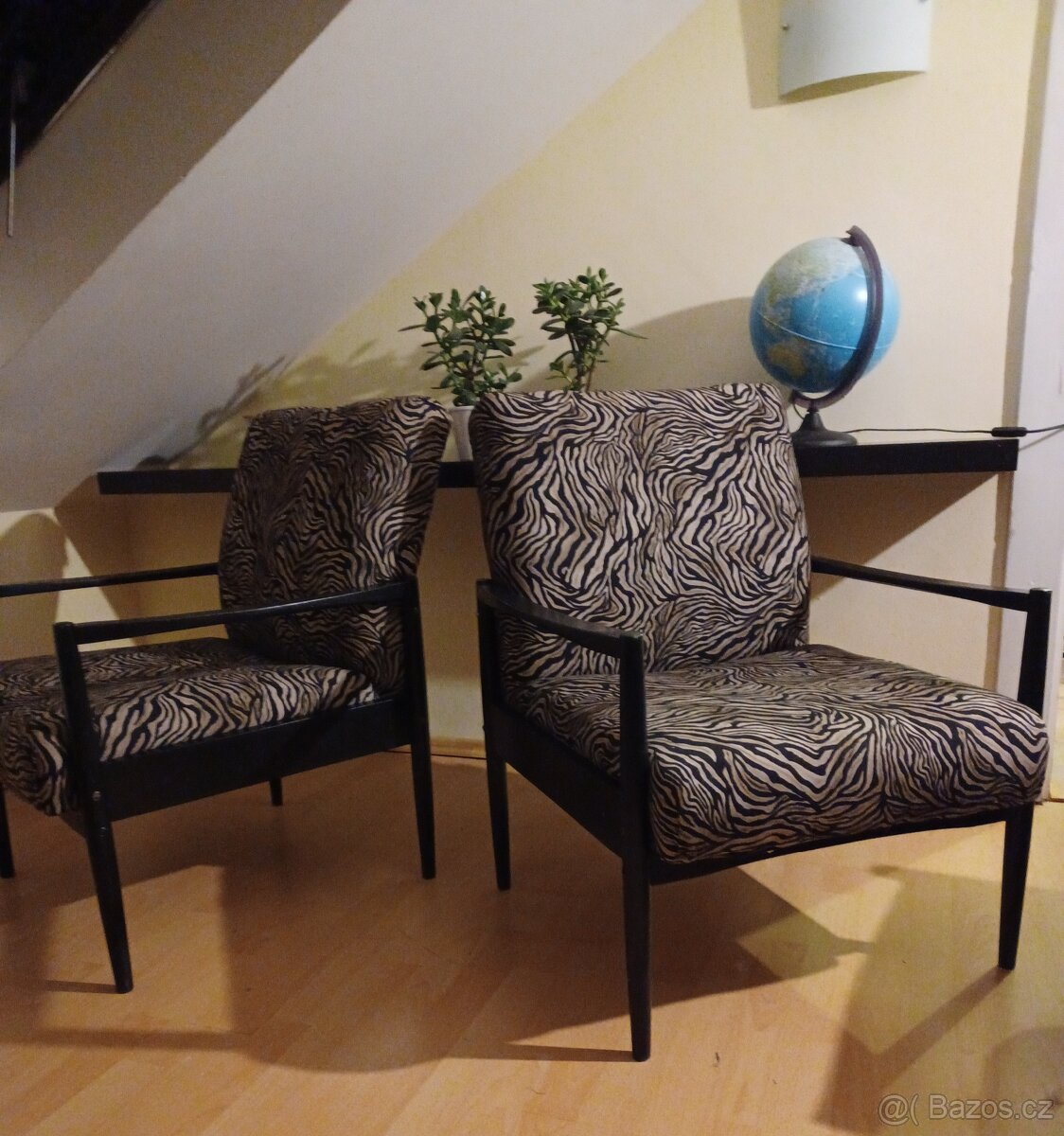 Retro křesla po repasi se stolkem - 4