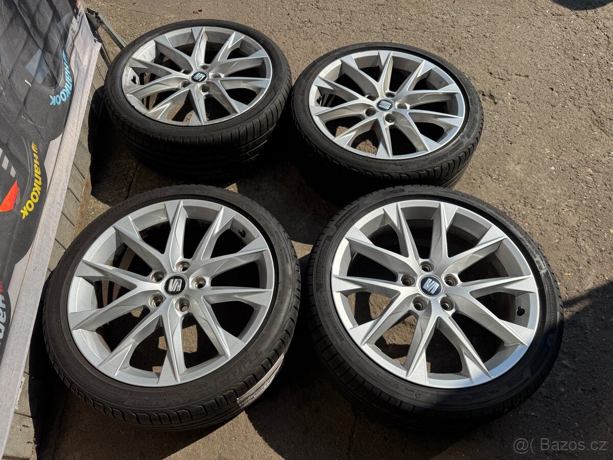 5x112r18 letni 225/40/18 - 4