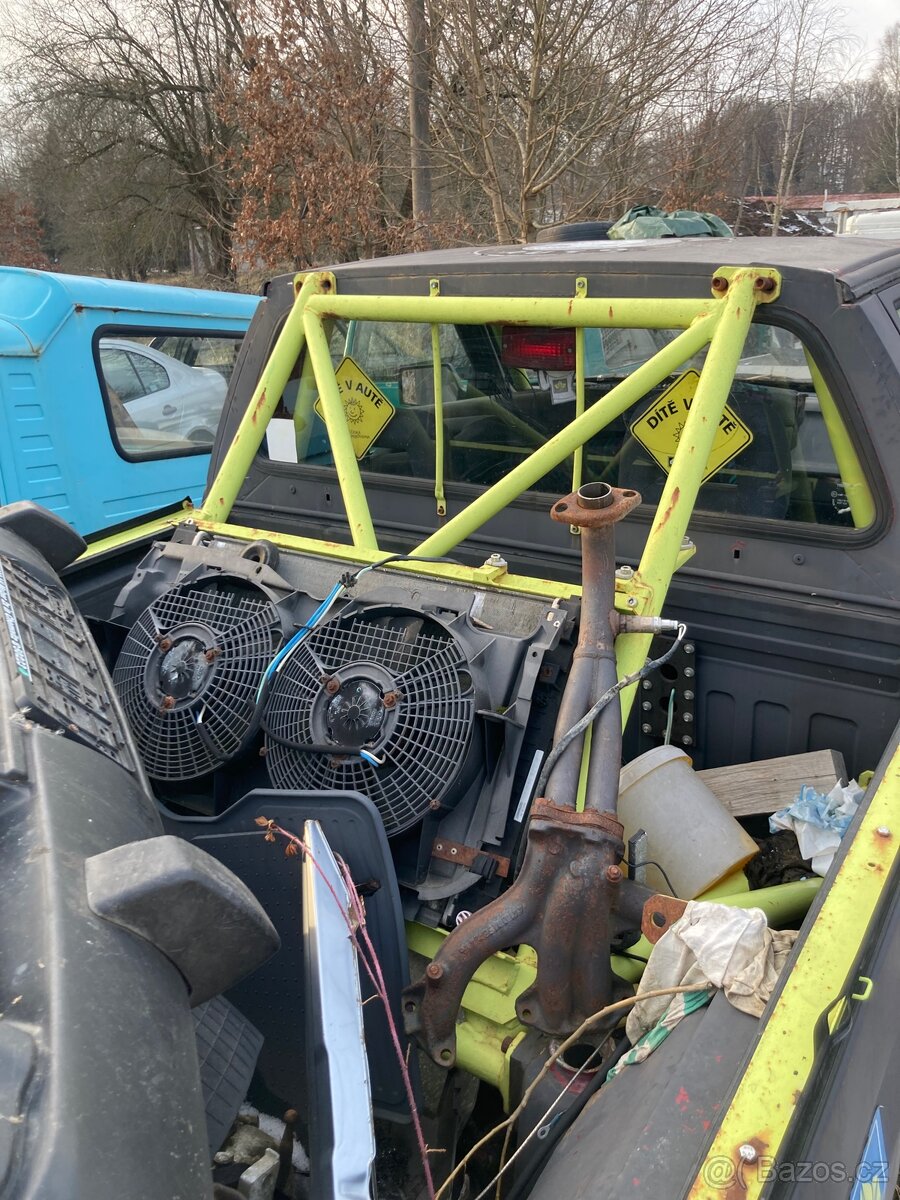 Aro 4x4  podvozek - 4