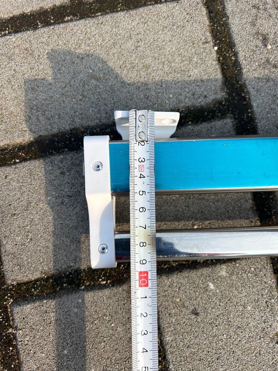 Výsuvný věšák, 2ks - 4