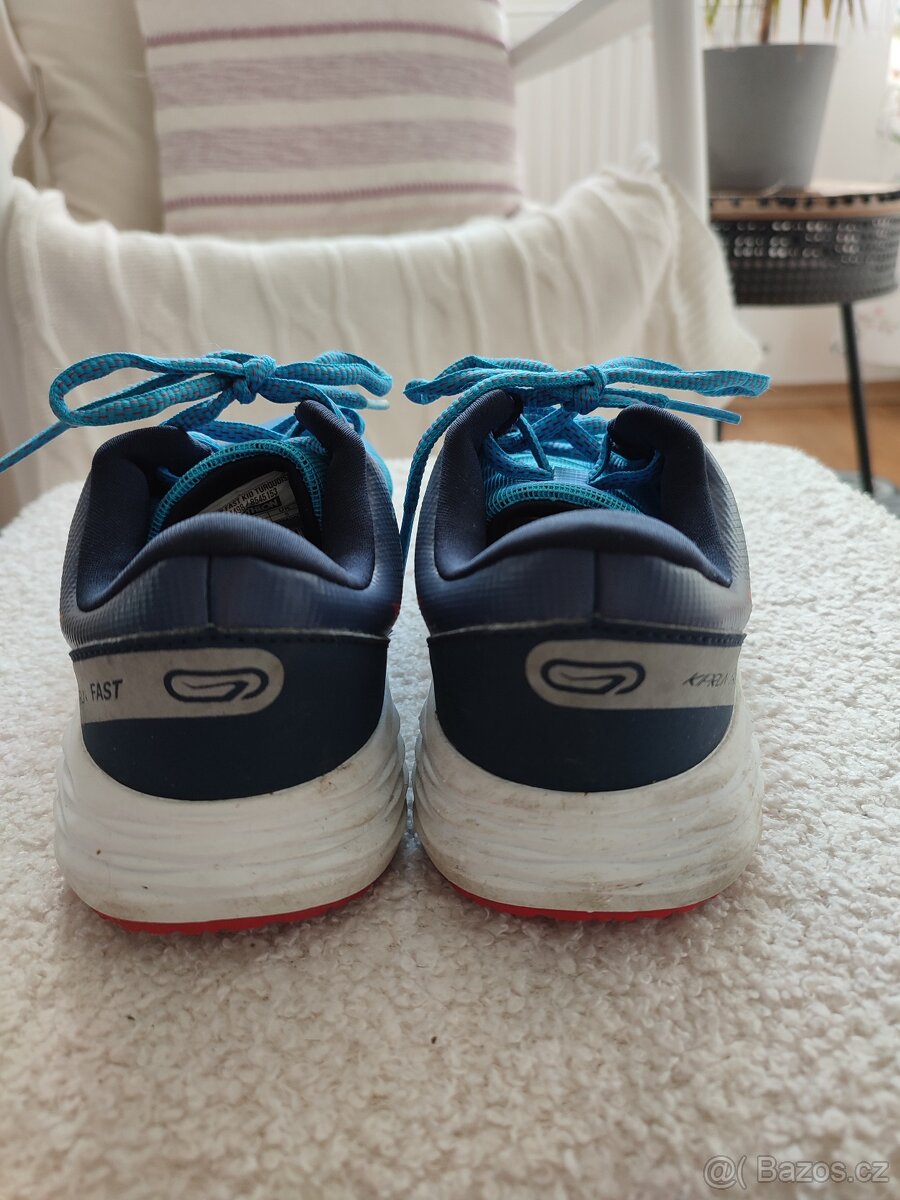 Tenisky, sportovní boty - 4
