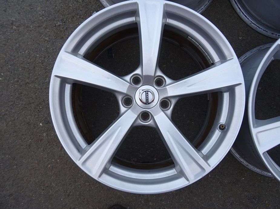 Alu disky originál Volvo, 18", 5x108, ET 42,5, šíře 8J - 4
