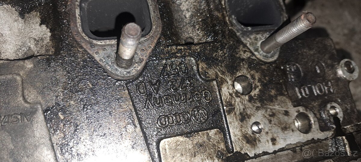 Hlava motoru leva prava audi A8 4.0 tdi hlava valcu - 4