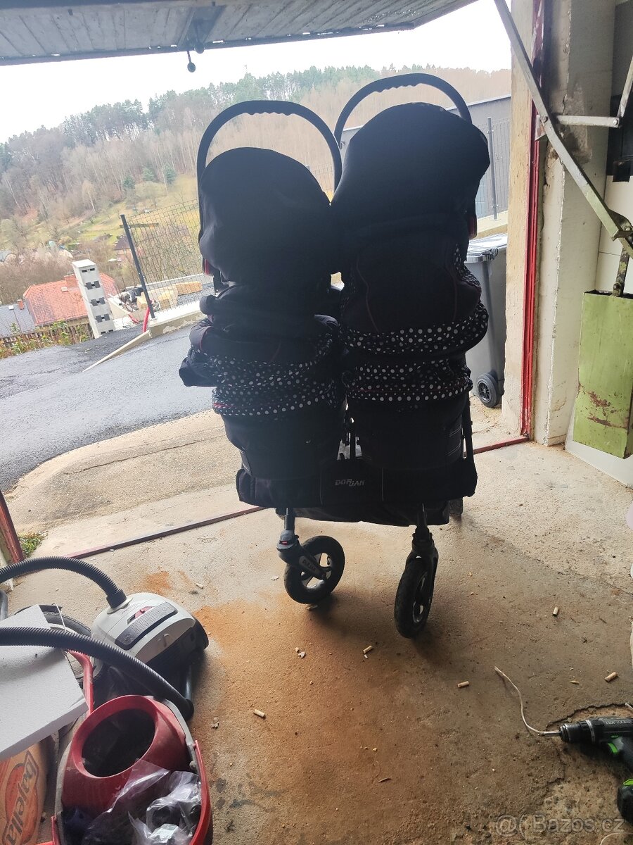 Prodám trojkombinaci pro dvojčata - 4