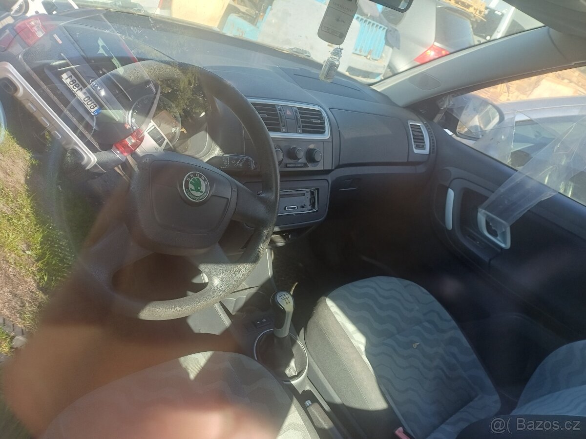 Skoda fabia 2 - 4